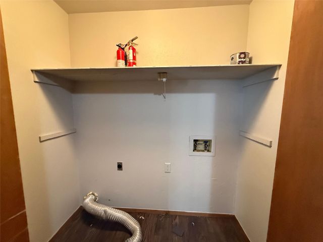 7601 St Amant PL A, Austin, TX 78749