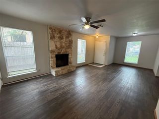 7601 St Amant PL A, Austin, TX 78749