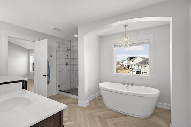 20377 Hampton Court, Lakeville, MN 55044