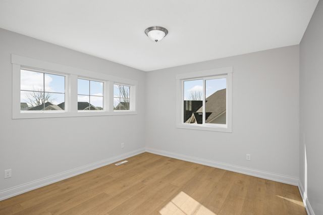 20377 Hampton Court, Lakeville, MN 55044