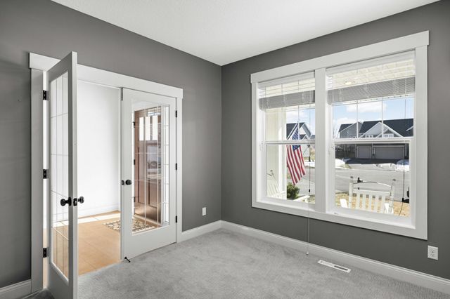 20377 Hampton Court, Lakeville, MN 55044