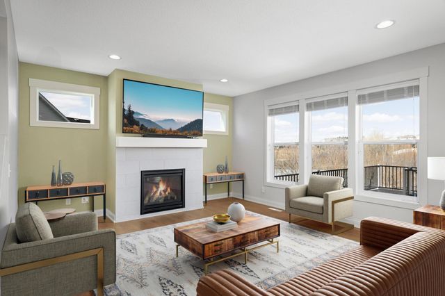 20377 Hampton Court, Lakeville, MN 55044