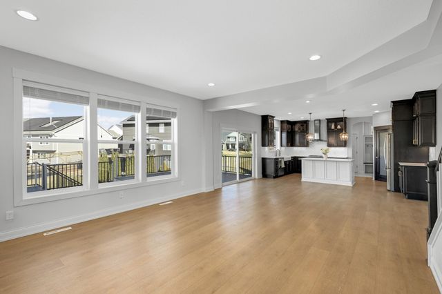 20377 Hampton Court, Lakeville, MN 55044