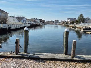 3172 Peddie Street, Toms River, NJ 08753