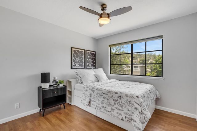 924 Yosemite Ln, El Dorado Hills, CA 95762