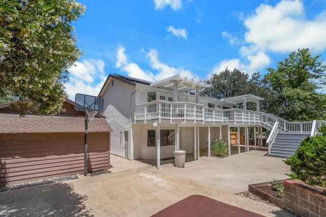 924 Yosemite Ln, El Dorado Hills, CA 95762