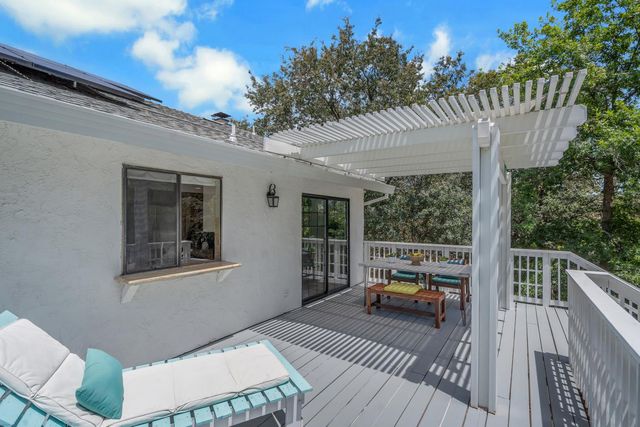 924 Yosemite Ln, El Dorado Hills, CA 95762