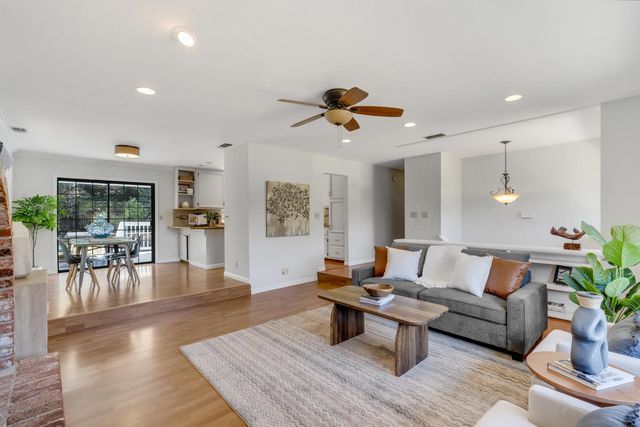 924 Yosemite Ln, El Dorado Hills, CA 95762