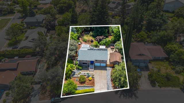 924 Yosemite Ln, El Dorado Hills, CA 95762