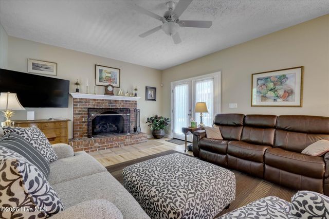 687 Whitewood Way, North Augusta, SC 29860