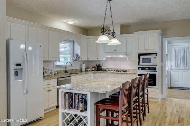 687 Whitewood Way, North Augusta, SC 29860