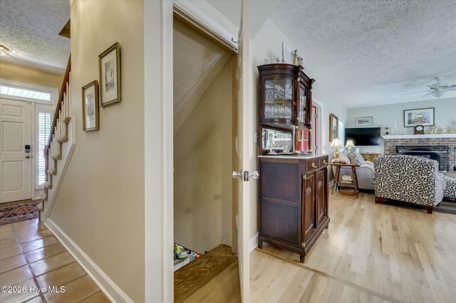 687 Whitewood Way, North Augusta, SC 29860
