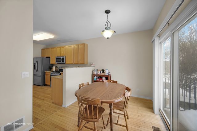 2295 STOUGHTON Drive, Aurora, IL 60502