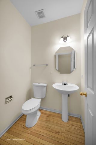 2295 STOUGHTON Drive, Aurora, IL 60502