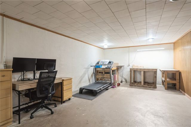 508 Valley Street, Center Point, IA 52213