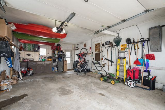 508 Valley Street, Center Point, IA 52213