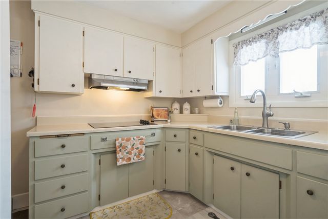 508 Valley Street, Center Point, IA 52213