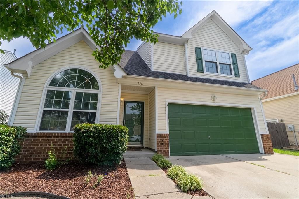 1576 Stewards WAY, Virginia Beach, VA 23453