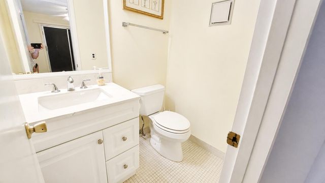 5 SUFFOLK A, Boca Raton, FL 33434