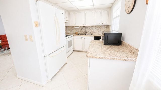 5 SUFFOLK A, Boca Raton, FL 33434