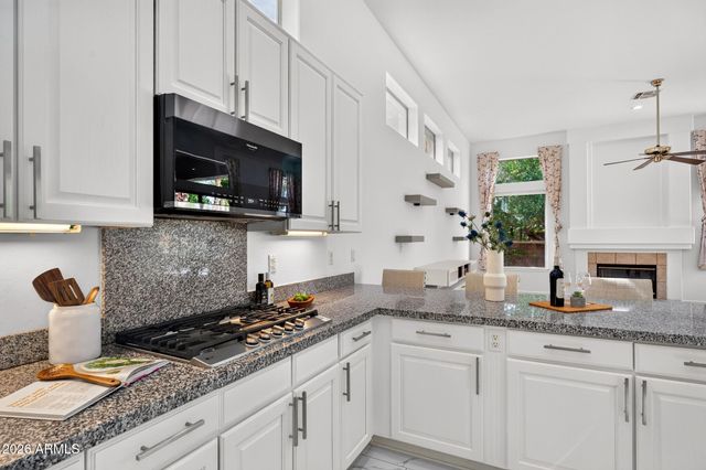 5225 E BLUEFIELD Avenue, Scottsdale, AZ 85254