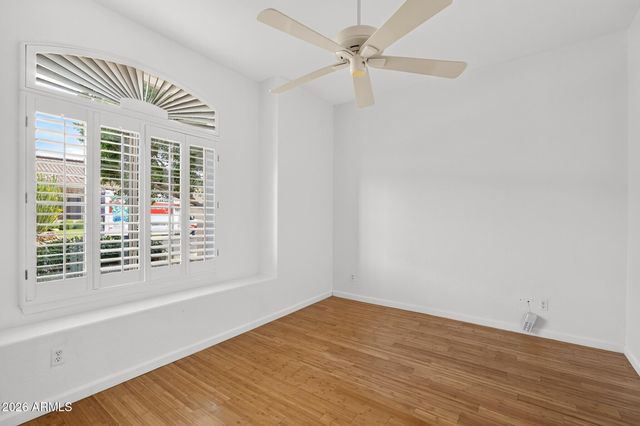 5225 E BLUEFIELD Avenue, Scottsdale, AZ 85254