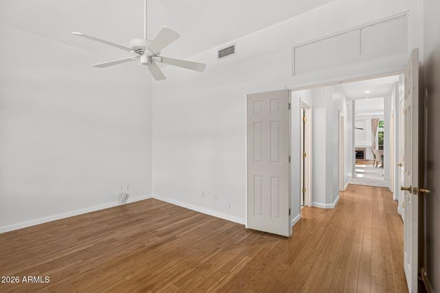5225 E BLUEFIELD Avenue, Scottsdale, AZ 85254