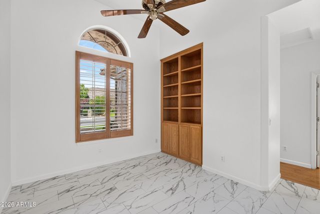 5225 E BLUEFIELD Avenue, Scottsdale, AZ 85254