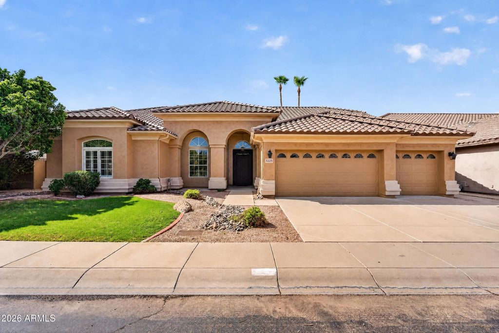 5225 E BLUEFIELD Avenue, Scottsdale, AZ 85254 — exterior