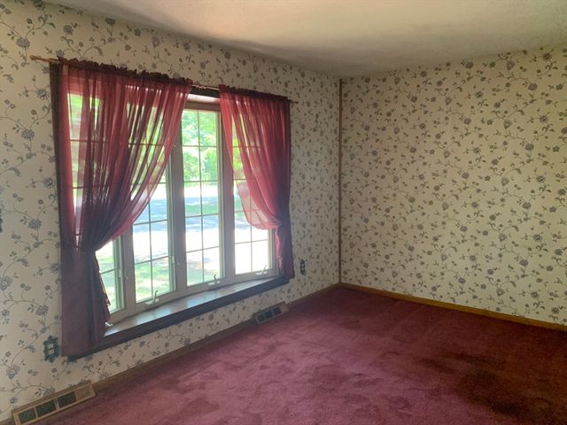 260 Wood Street, Middleboro, MA 02346