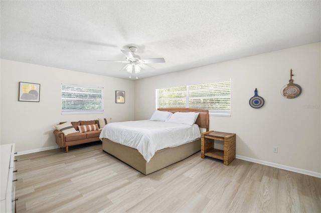 9661 W DEEPWOODS DRIVE, Crystal River, FL 34428