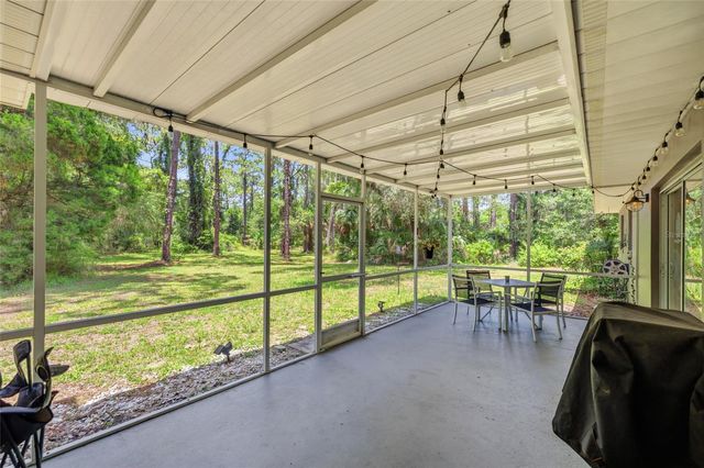 9661 W DEEPWOODS DRIVE, Crystal River, FL 34428