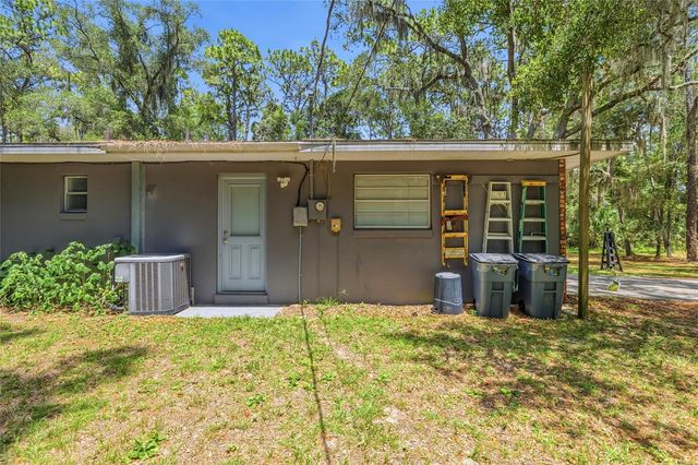 9661 W DEEPWOODS DRIVE, Crystal River, FL 34428