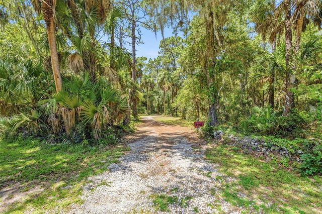 9661 W DEEPWOODS DRIVE, Crystal River, FL 34428
