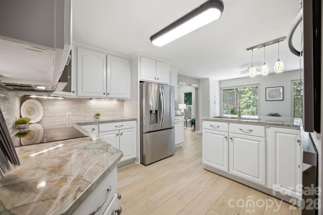 195 Azalea Road, Mooresville, NC 28115