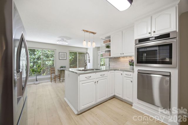 195 Azalea Road, Mooresville, NC 28115