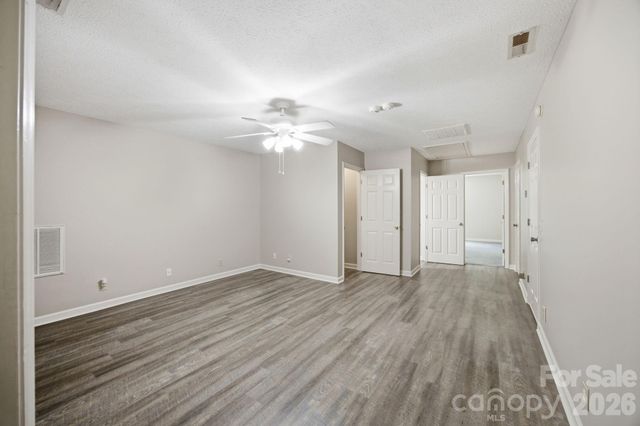 195 Azalea Road, Mooresville, NC 28115