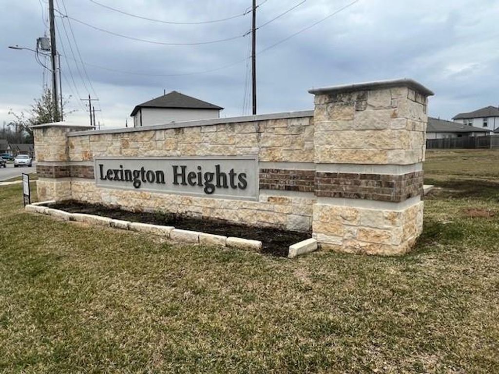 12140 Ruffian Drive, Willis, TX 77318