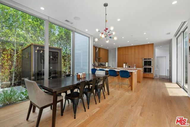 3715 Meier Street, Los Angeles, CA 90066