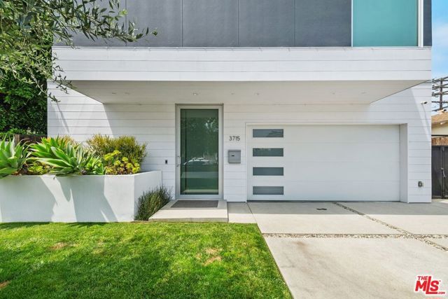 3715 Meier Street, Los Angeles, CA 90066