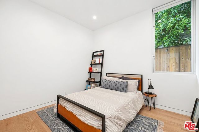 3715 Meier Street, Los Angeles, CA 90066