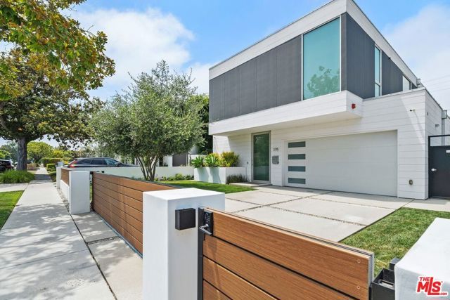 3715 Meier Street, Los Angeles, CA 90066