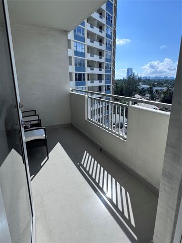 3180 S Ocean Dr 722, Hallandale Beach, FL 33009