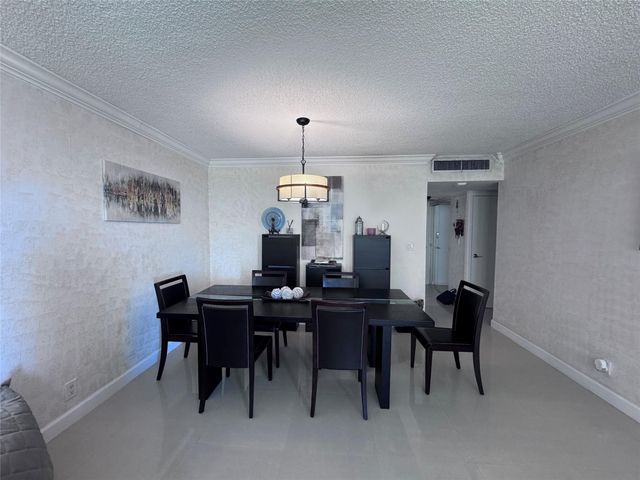 3180 S Ocean Dr 722, Hallandale Beach, FL 33009