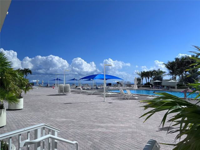 3180 S Ocean Dr 722, Hallandale Beach, FL 33009