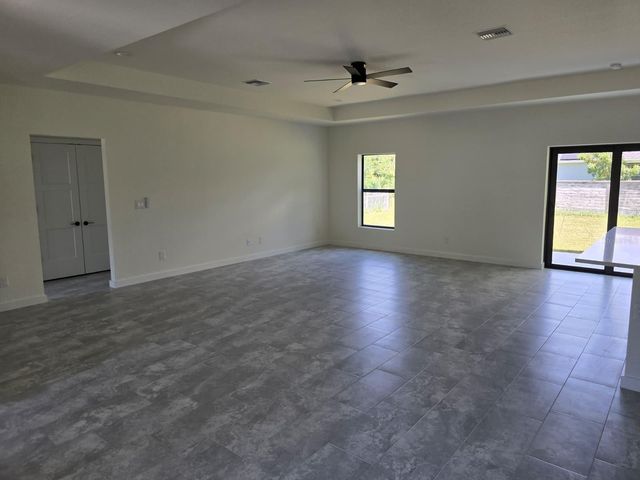 4240 LAS ALMANOS AVENUE, North Port, FL 34288
