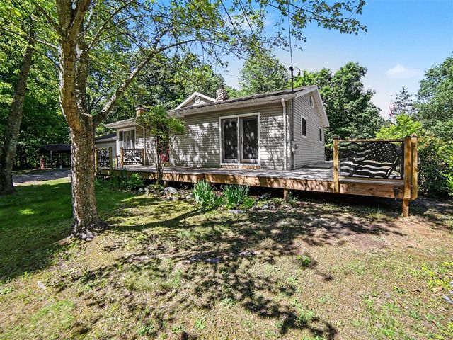 4165 S 132nd Avenue, Hesperia, MI 49421