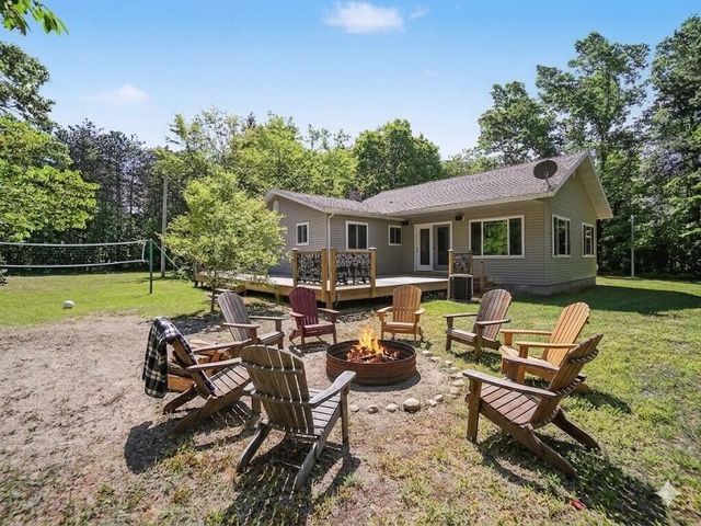 4165 S 132nd Avenue, Hesperia, MI 49421