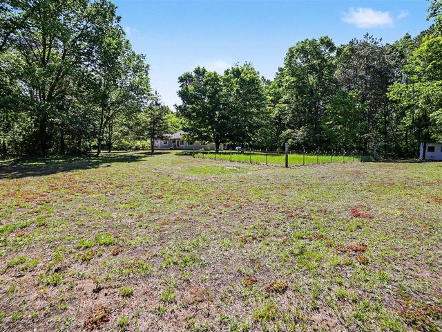 4165 S 132nd Avenue, Hesperia, MI 49421