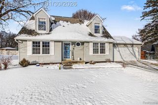 858 Alpine Drive, Brighton, MI 48116